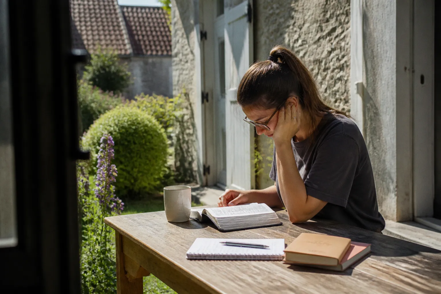 Comment ancrer votre foi dans les promesses divines malgré les incertitudes