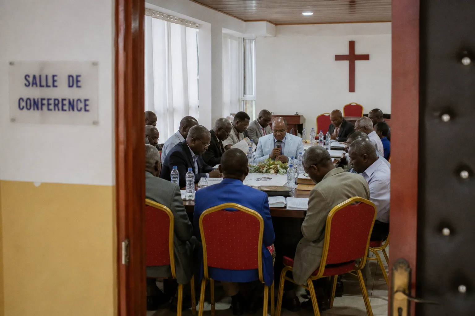 Unité des Églises évangéliques en Côte d'Ivoire : vers une nouvelle dynamique de paix